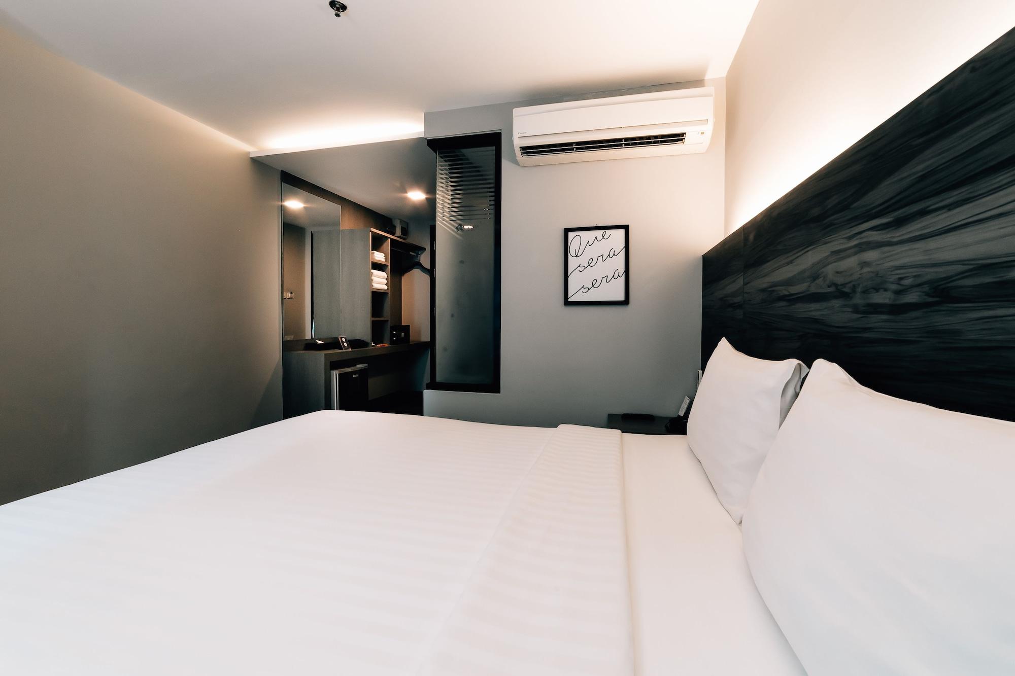 Spenza Hotel Бангкок Екстер'єр фото