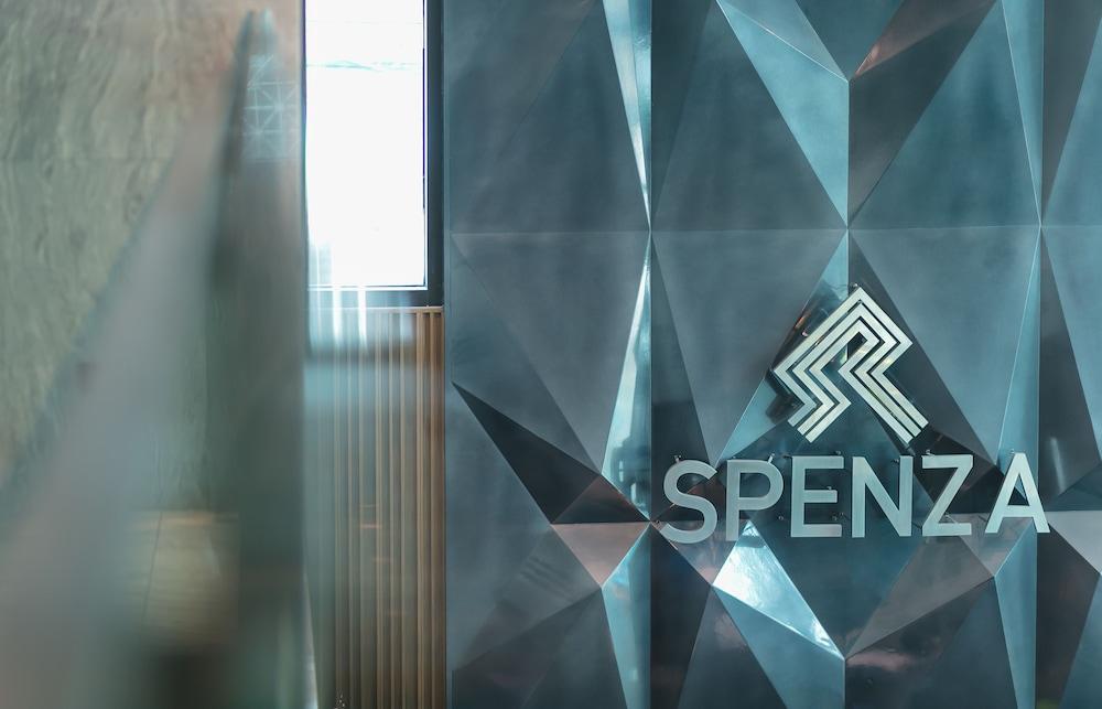 Spenza Hotel Бангкок Екстер'єр фото