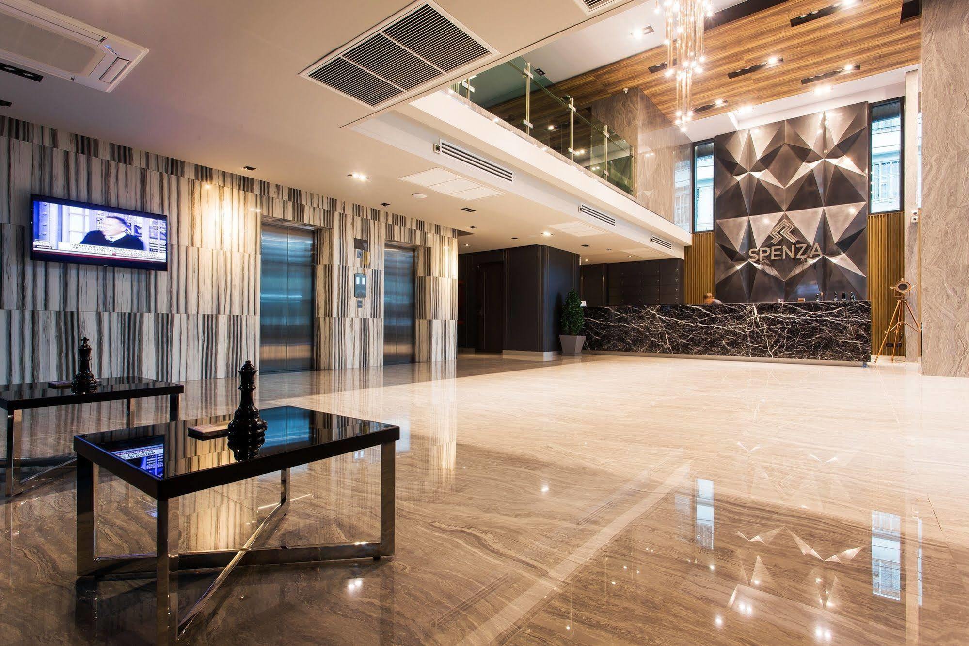 Spenza Hotel Бангкок Екстер'єр фото